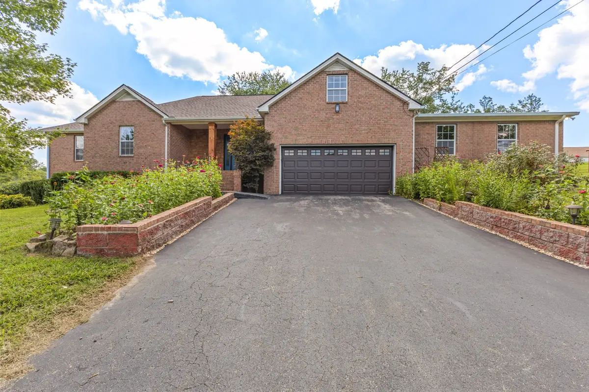1198 W Grab Creek Rd, Dickson, TN 37055 - #1