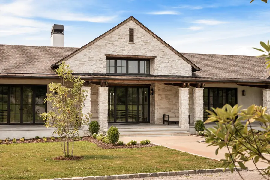 2077 Wilson Pike, Franklin, TN 37067 - #2