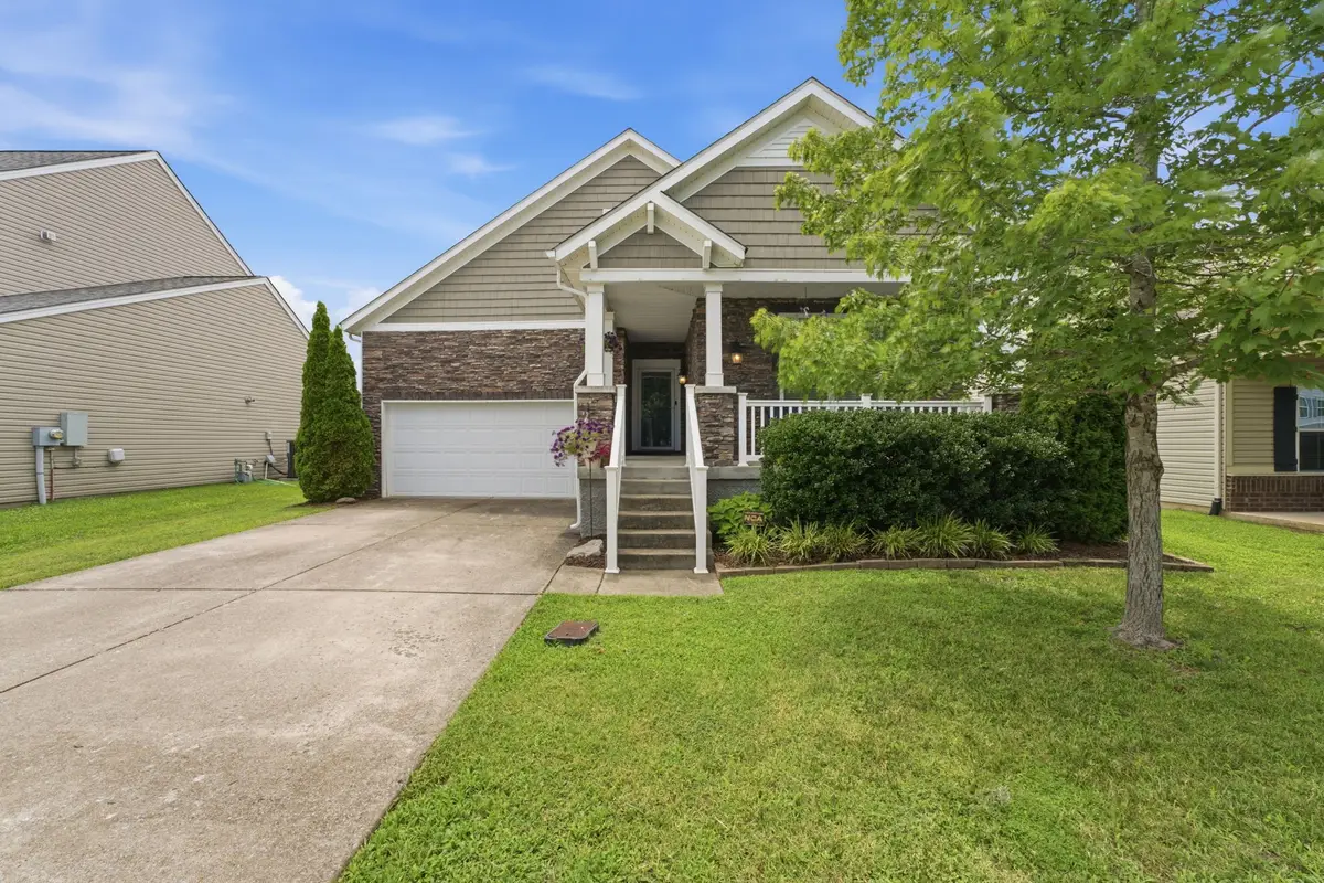 1257 Scarcroft Ln, Nashville, TN 37221 - #1