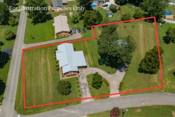 1111 Holders Cove Rd, Winchester, TN 37398 - #2