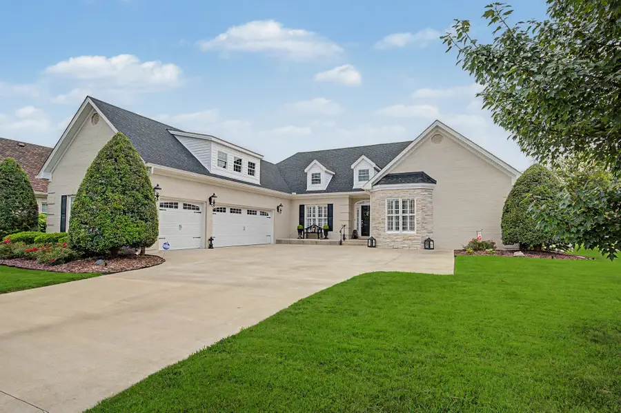 512 Fairway St, Bowling Green, KY 42103 - #2
