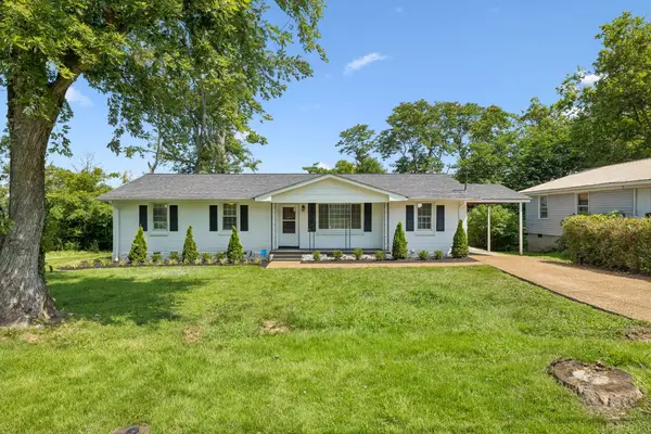 636 Demoss St, Gallatin, TN 37066