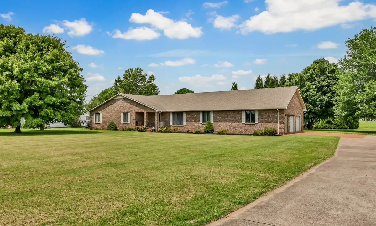 1177 Meriwether Rd, Clarksville, TN 37040 - #1
