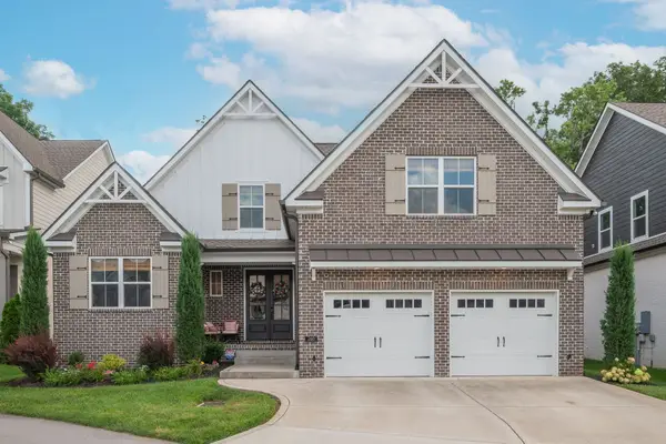 260 Valley Bend Dr, Nashville, TN 37214