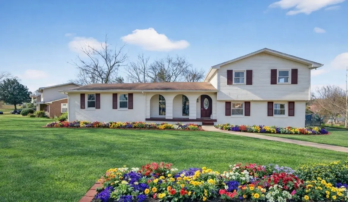 2909 Moss Spring Dr, Antioch, TN 37013 - #1