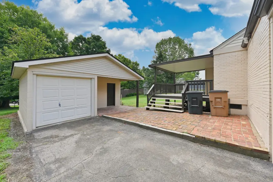 2213 Ridgecrest Dr, Nashville, TN 37216 - #2