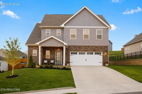 498 Sugar Maple Tr, Lenoir City, TN 37771
