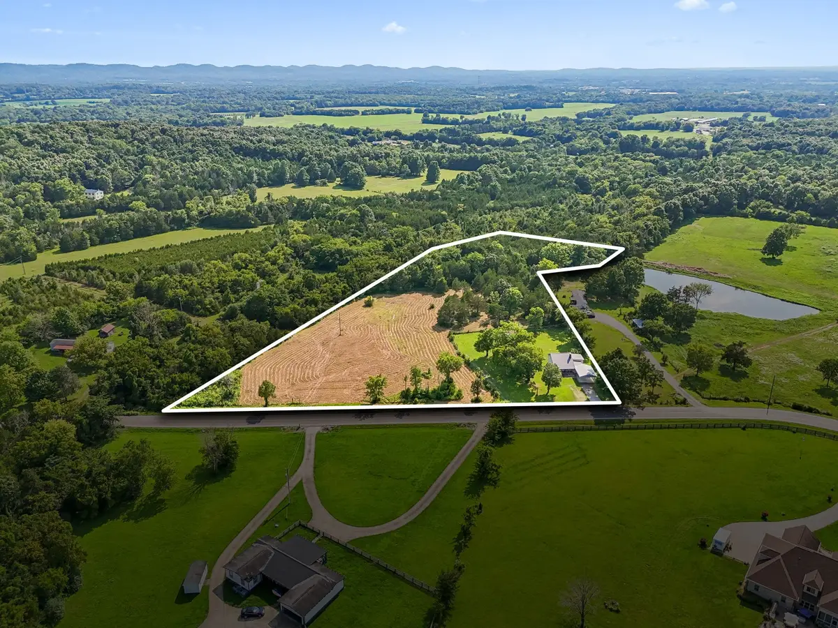 6282 Jasper Johnson Rd, Murfreesboro, TN 37127 - #1