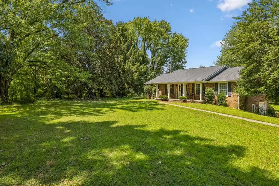 937 Needmore Rd, Clarksville, TN 37040 - #2