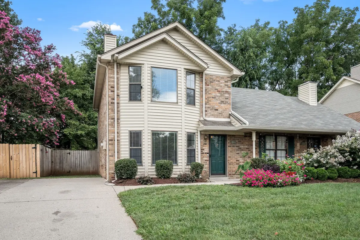 228 Hillside Ct, Murfreesboro, TN 37130 - #1