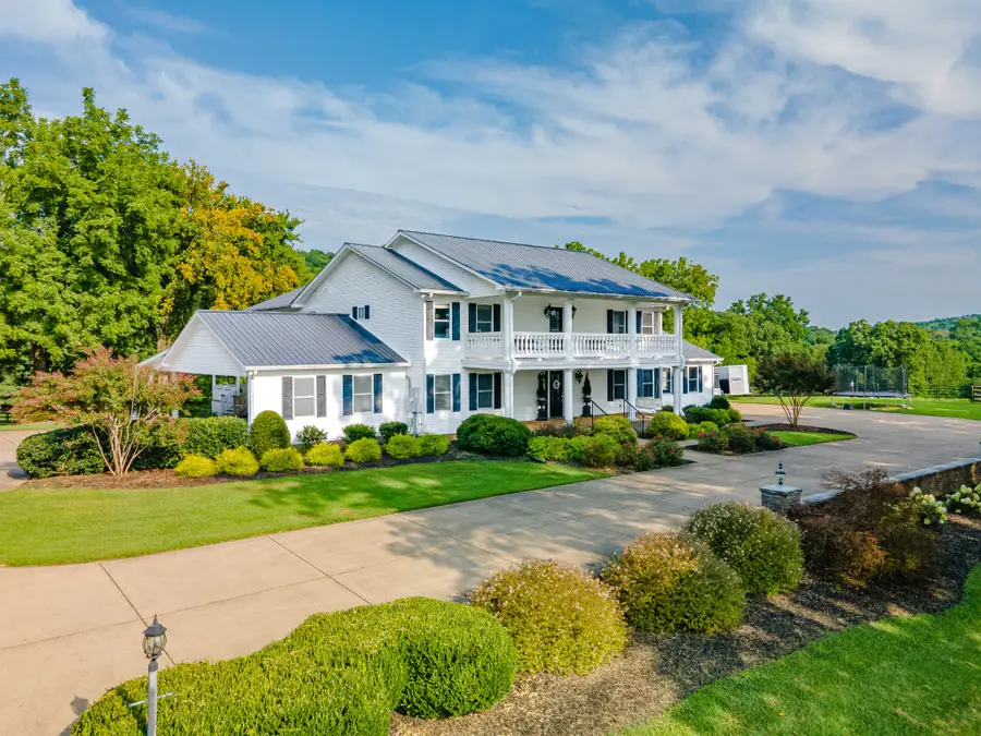 4000 Cantebury Dr, Culleoka, TN 38451 - #2