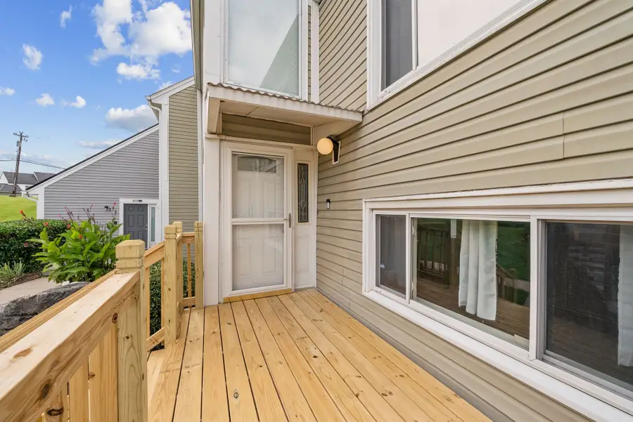 405 Raintree Pl, Hermitage, TN 37076 - #2