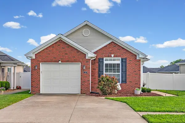 335 Abbey Way N, Hopkinsville, KY 42240