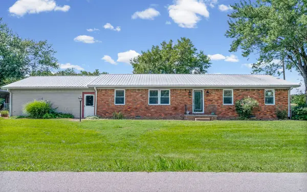 421 Lewis Rd, Crofton, KY 42217