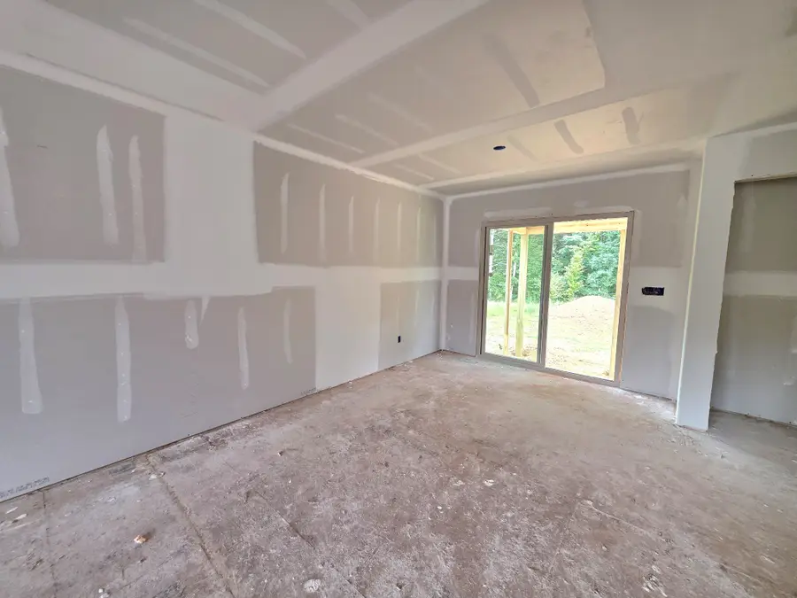 273 Wayne Hall Rd, Clarksville, TN 37040 - #3