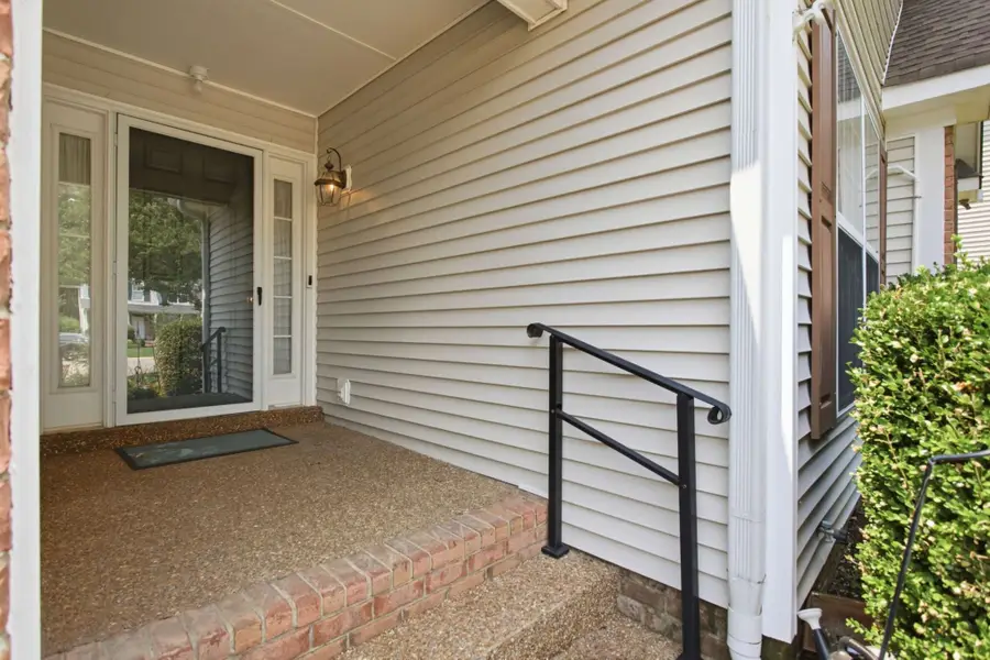 1042 Watauga Ct, Thompsons Station, TN 37179 - #3