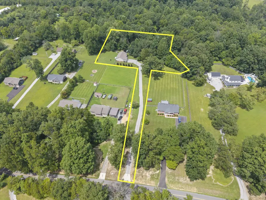 1223 Ab Wade Rd, Portland, TN 37148 - #2