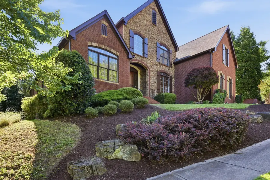 319 Hamlets End Way, Franklin, TN 37067 - #2