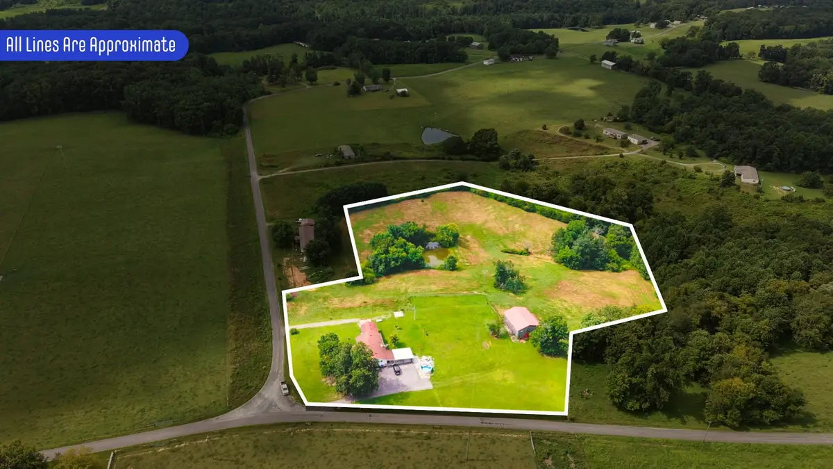 1487 Boyd Rd, Lafayette, TN 37083 - #1