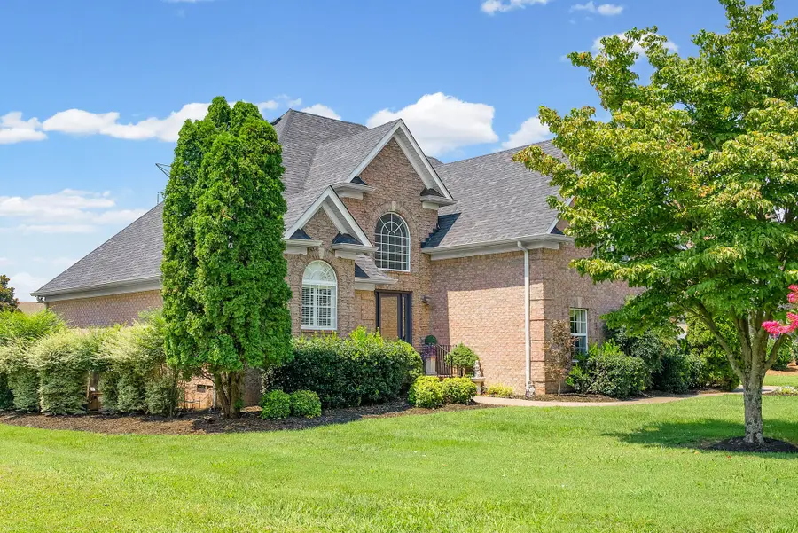 997 Grassland Chase Dr, Gallatin, TN 37066 - #3
