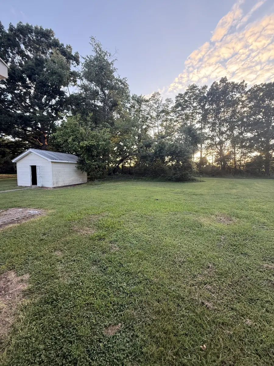 198 Browns Rd, Lafayette, TN 37083 - #3