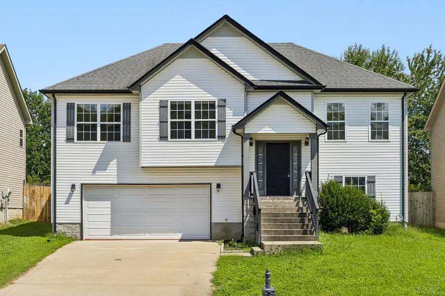 688 Fox Trail Ct, Clarksville, TN 37040 - #2