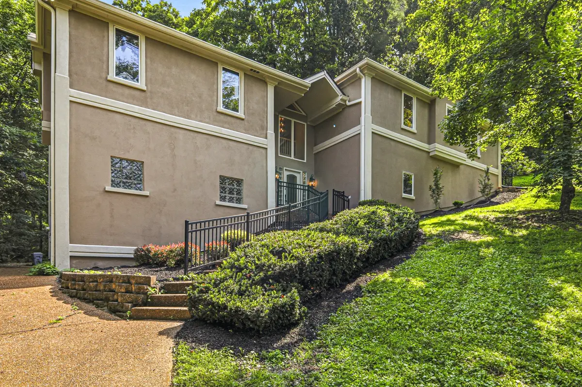 7030 Willowick Dr, Brentwood, TN 37027 - #1