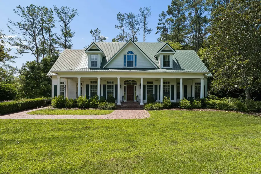 324 E Kingston Springs Rd, Kingston Springs, TN 37082 - #2