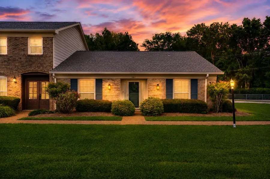 1062 Todd Preis Dr, Nashville, TN 37221 - #2