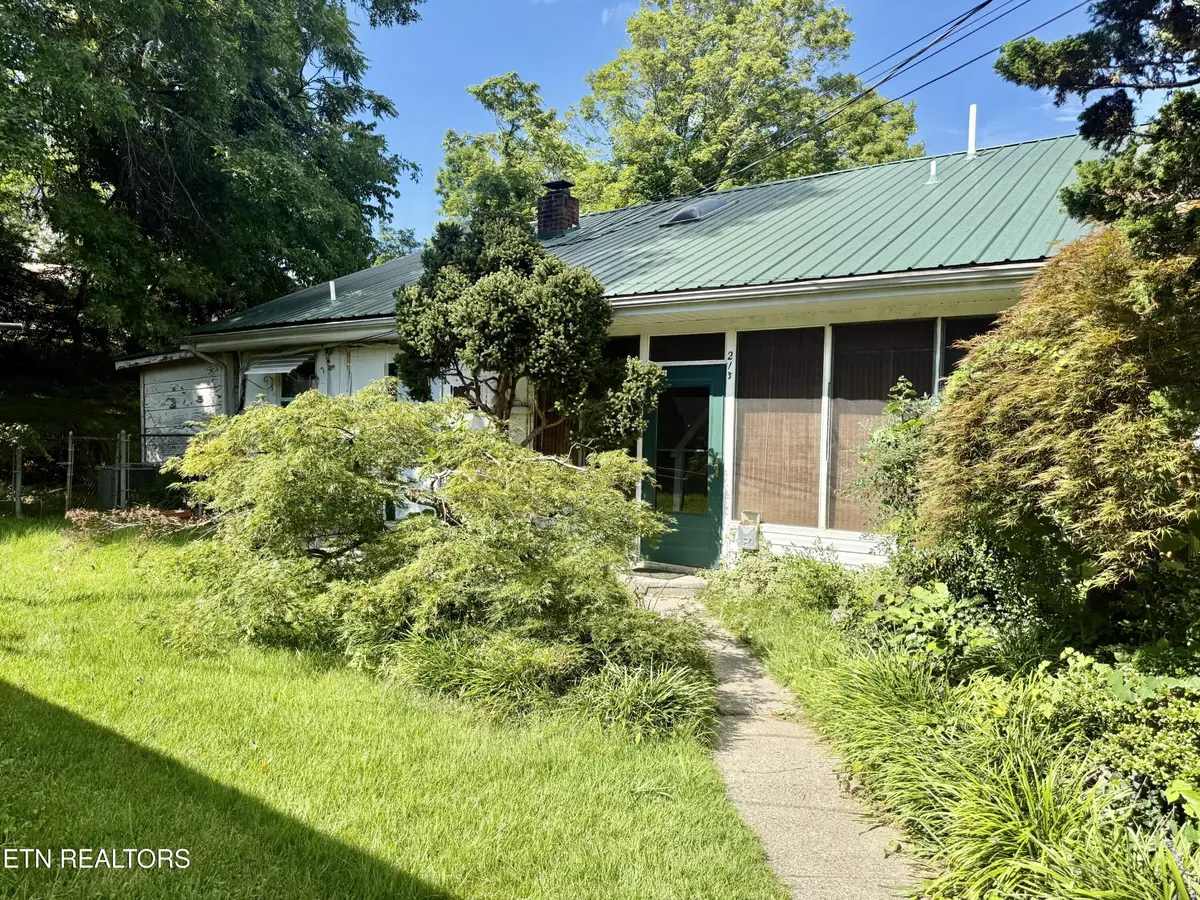 213 Northwestern Ave, Oak Ridge, TN 37830 - #1