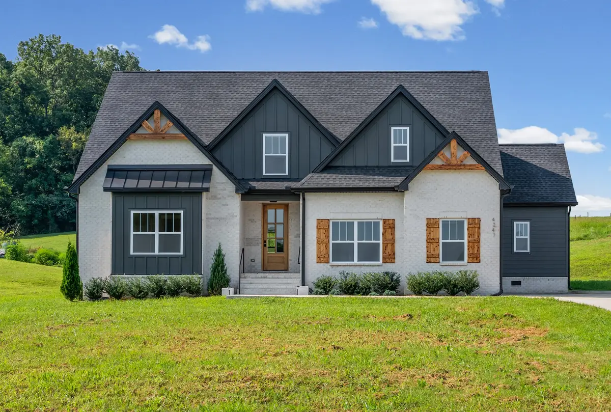 4247 Turnersville Rd, Cedar Hill, TN 37032 - #1