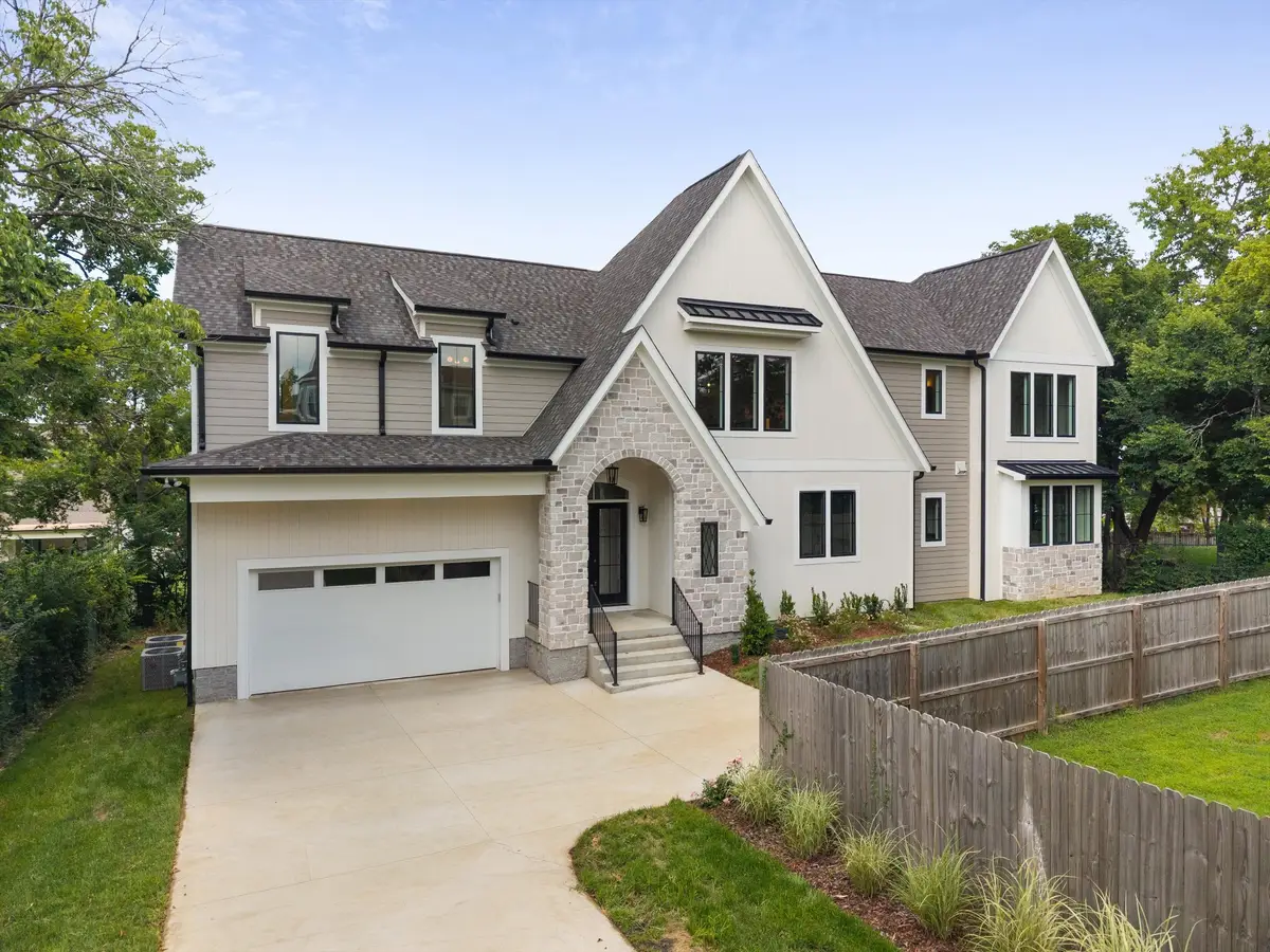 2018 Overhill Dr, Nashville, TN 37215 - #1