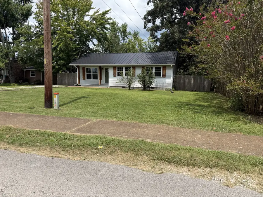 15 Forrest Ave, Hohenwald, TN 38462 - #2