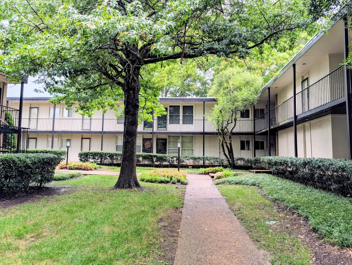 3831 West End Ave #7, Nashville, TN 37205 - #1