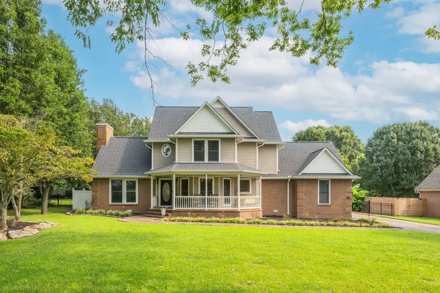 411 Sunnyside Ln, Columbia, TN 38401 - #2