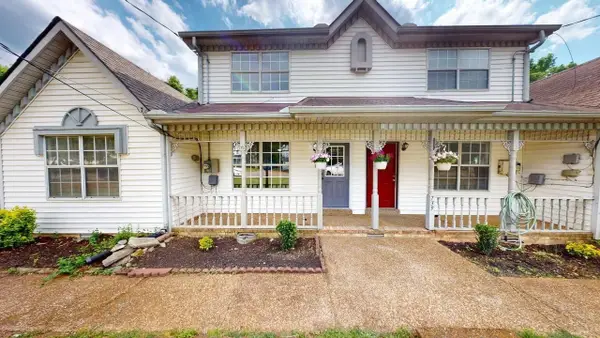 741 Lake Terrace Dr, Nashville, TN 37217