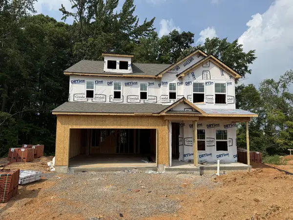 241 Hampshire Way, White House, TN 37188