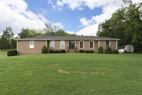 2314 East Hill Dr, Madison, TN 37115