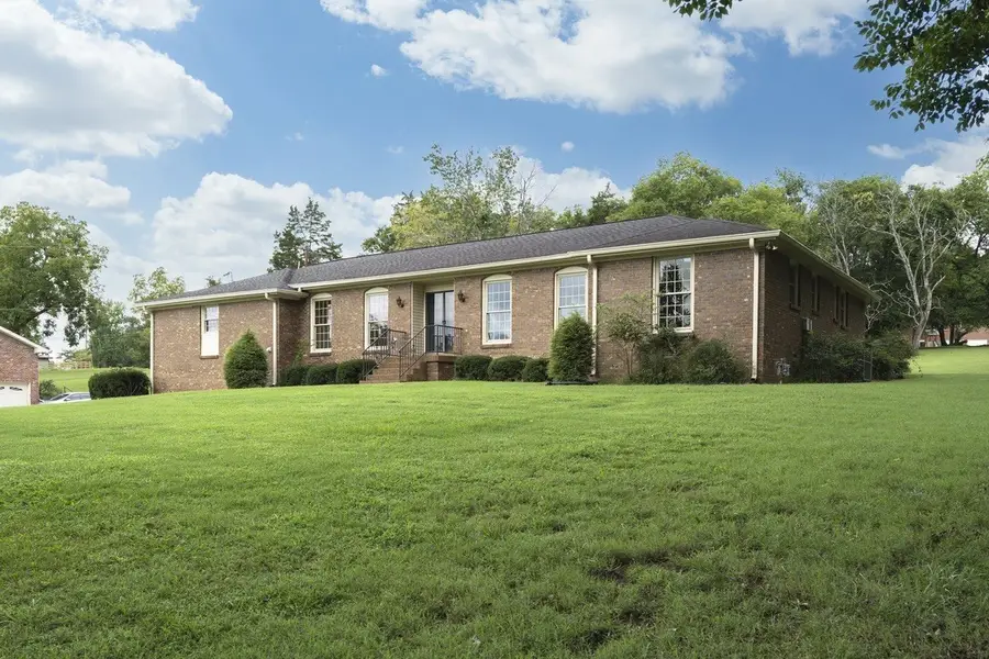 2314 East Hill Dr, Madison, TN 37115 - #2