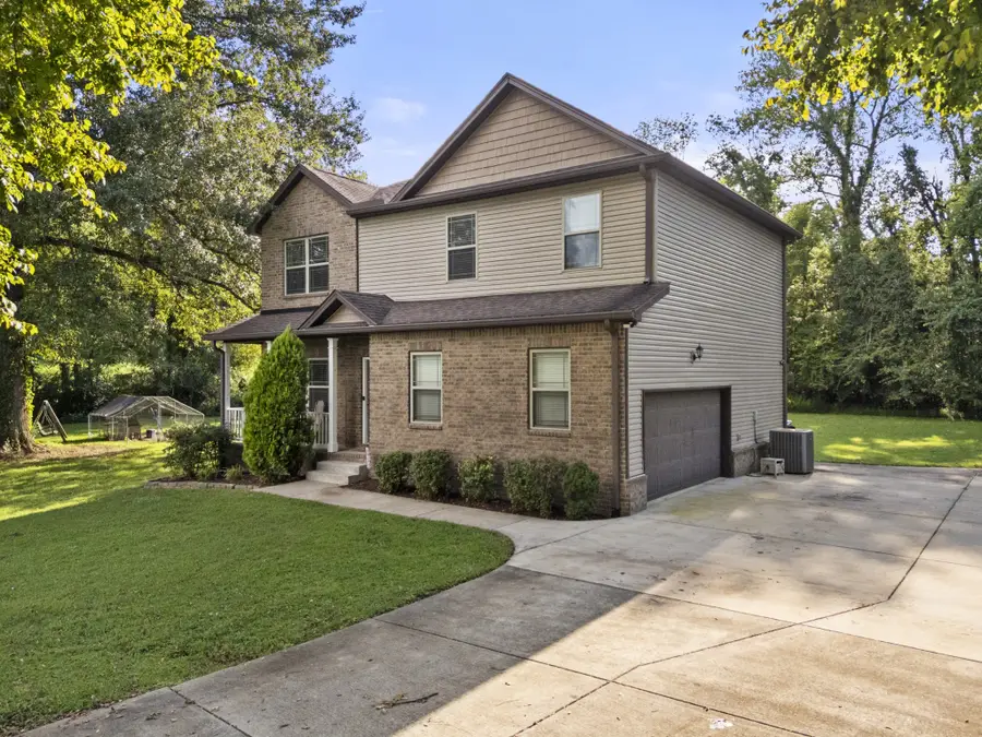 2272 Zion Rd, Columbia, TN 38401 - #3