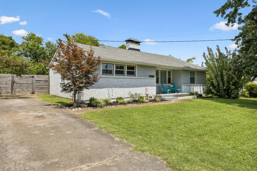 5018 Bonnahill Dr, Hermitage, TN 37076 - #2