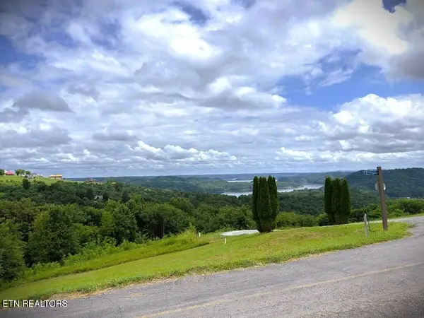 15 Swan Ridge Rd, Hilham, TN 38568