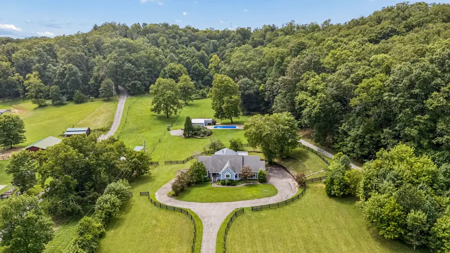 1035 Wallace Rd, Gallatin, TN 37066 - #2
