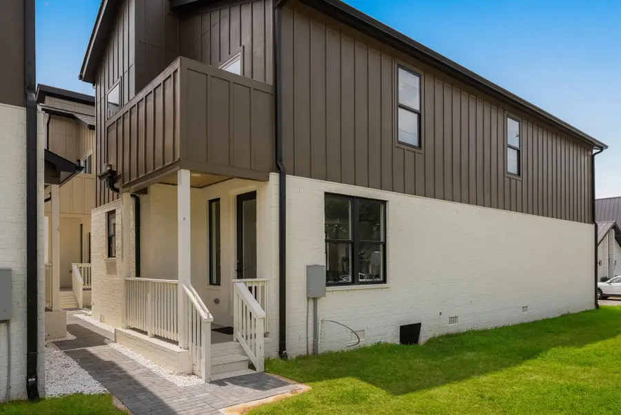 4903 Indiana Ave, Nashville, TN 37209 - #3