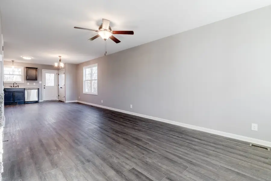 923 Oak Ln, Clarksville, TN 37040 - #3