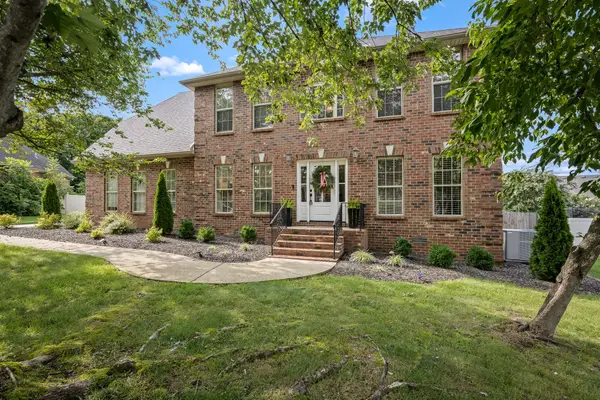 212 Comer Cir, Murfreesboro, TN 37128
