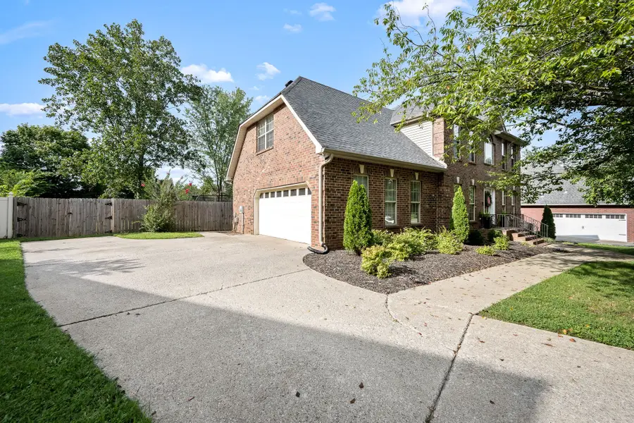 212 Comer Cir, Murfreesboro, TN 37128 - #2