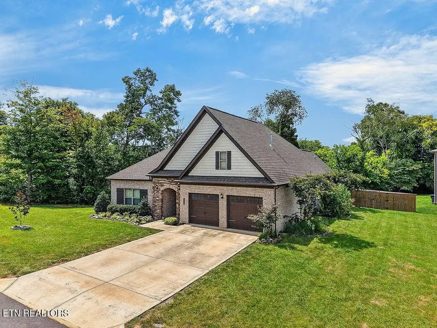 110 Aspen Drive, Lenoir City, TN 37771 - #3