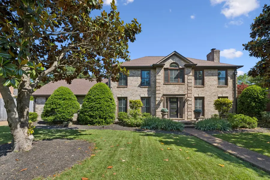 806 Greenbrier Dr, Murfreesboro, TN 37130 - #3