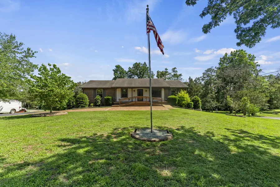 489 Page Dr, Mount Juliet, TN 37122 - #3